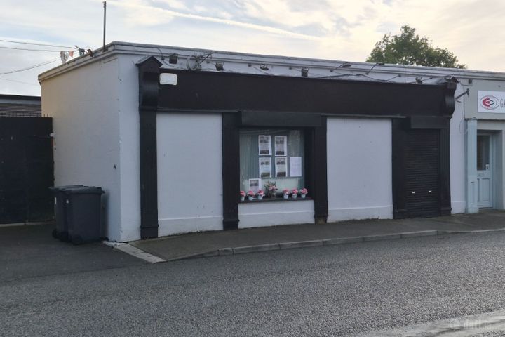Mountbellew Town Centre, Mountbellew, Co. Galway