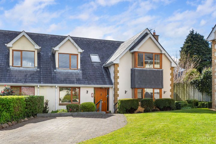 3 Sugarloaf Peaks, Kilmacanogue, Co. Wicklow, A98XD90