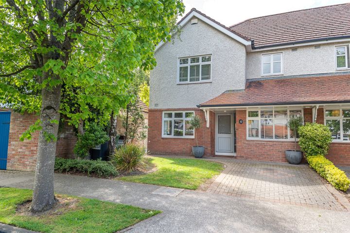 86 Hampton Park, St Helens Wood, Booterstown, Dublin