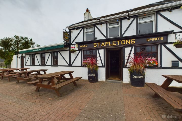 Stapleton's Bar, Semi Detached Home & Commercial Plot, Main Street, Slieverue, Co. Kilkenny, X91EK88