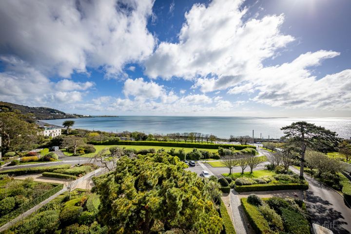 10 The Court Killiney Bay, Station Rd, Killiney, Dublin