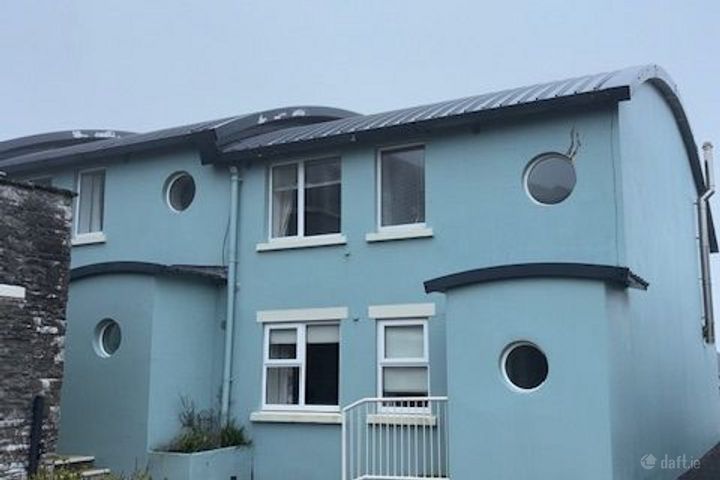 2e Spanish Cove Holiday Apartments, East End, Kilkee, Kilkee, Co. Clare, V15FN52