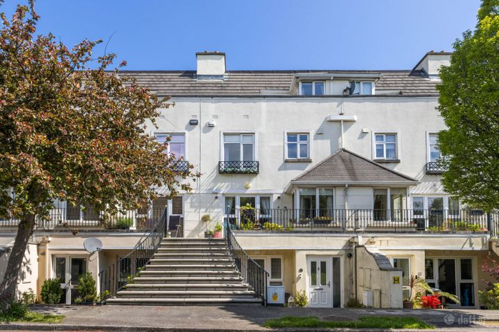4 Willow Court, Druid Valley, Cabinteely, Dublin 18, Dublin