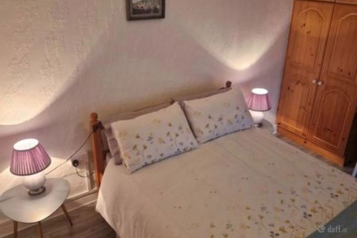 Glenamaddy Community Centre, Creggs Road, Glenamaddy, Co. Galway