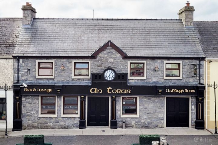 An Tobar, Main Street, Ballygar, Co. Galway, F42N597
