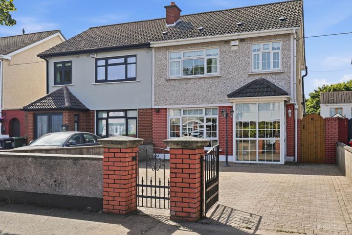 18 Foxhill Drive, Donaghmede, Dublin 13, D13E9F4