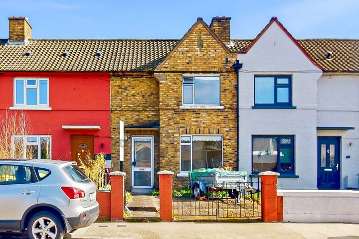 12 Carnlough Road, Dublin 7, Cabra, Dublin 7, D07N6W9