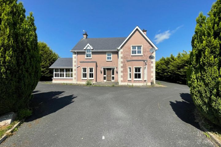 2 Ross downs, Rossgier, Lifford, Co. Donegal, F93CP2F