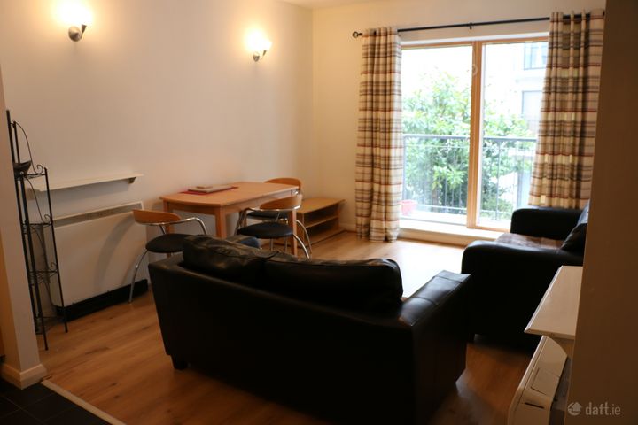 Apartment 10 , Block B, Saint Patricks Court, South Circular Road, Dublin 8