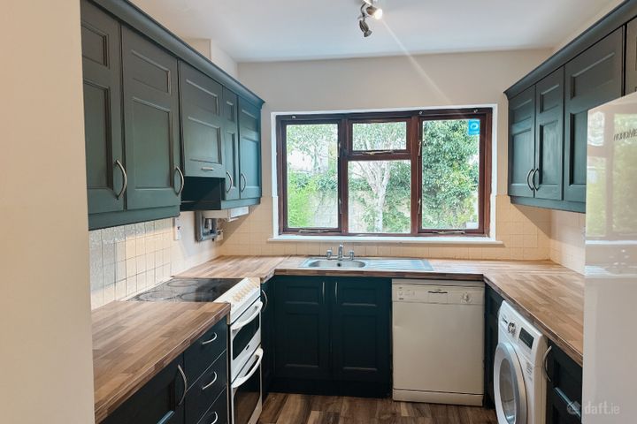 Maple Manor, Dublin 18, Deansgrange, Dublin 18