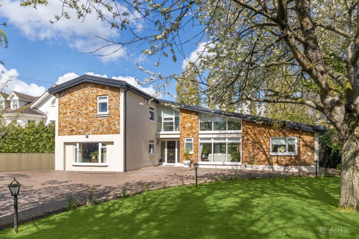 Retiro Verde, Castleknock Road, Castleknock, Dublin 15, D15PX4W