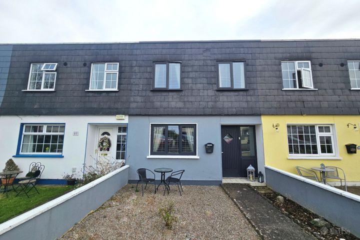 28 Bishop Rogan Park, Kilcullen, Kilcullen, Co. Kildare, R56VN12