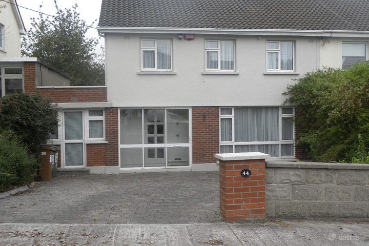 Foxrock Avenue, Foxrock, Dublin 18