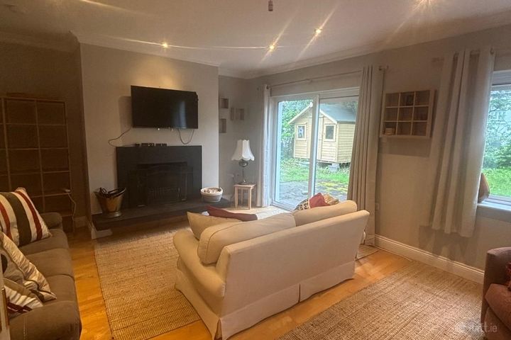 3 Laurel Grove, Douglas Road, Ballinlough, Co. Cork