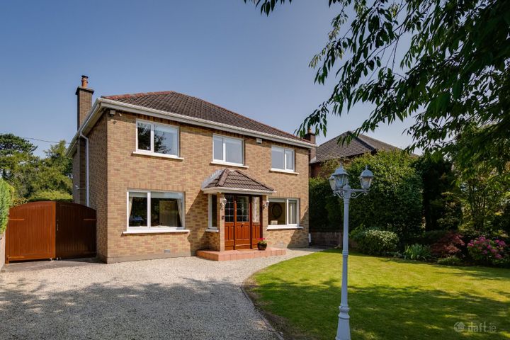8 Vesey Park, Lucan Village, Dublin, Dublin