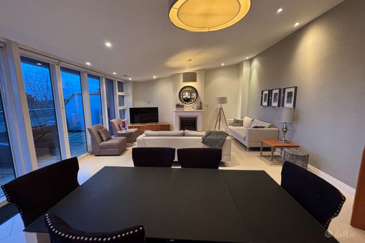  Shrewsbury Square, Ballsbridge, Dublin 4