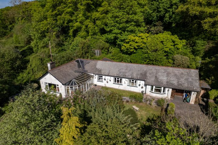 Shippool, Innishannon, Co. Cork, T12C2CT