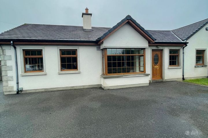 30 The Ring, Tinnahinch, Graiguenamanagh, Co. Carlow