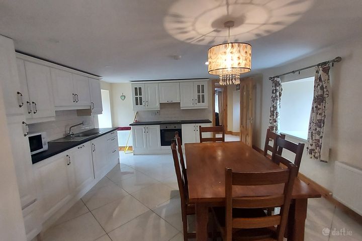 COOLMORE FARMHOUSE, Coolmore Farmhouse, Knocktopher, Co. Kilkenny