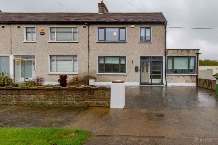 137 Rockfield Avenue, Dublin 12, Perrystown, Dublin 12, D12VW40