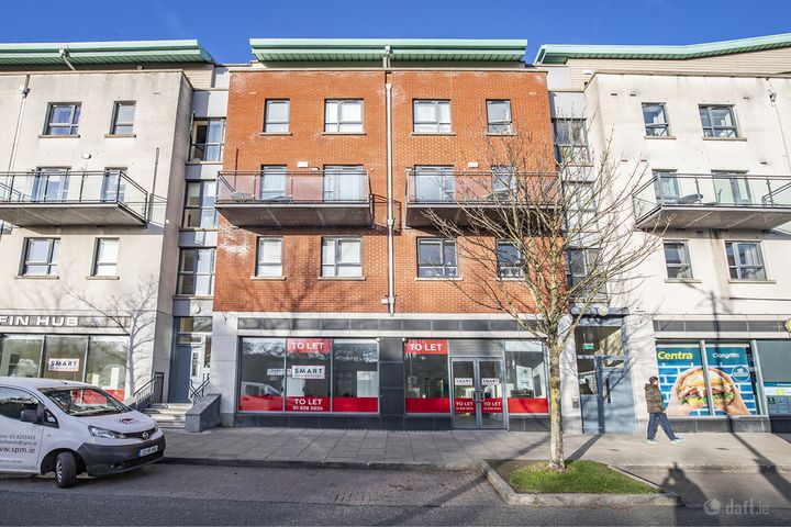 Main Street, Clongriffin, Dublin 13