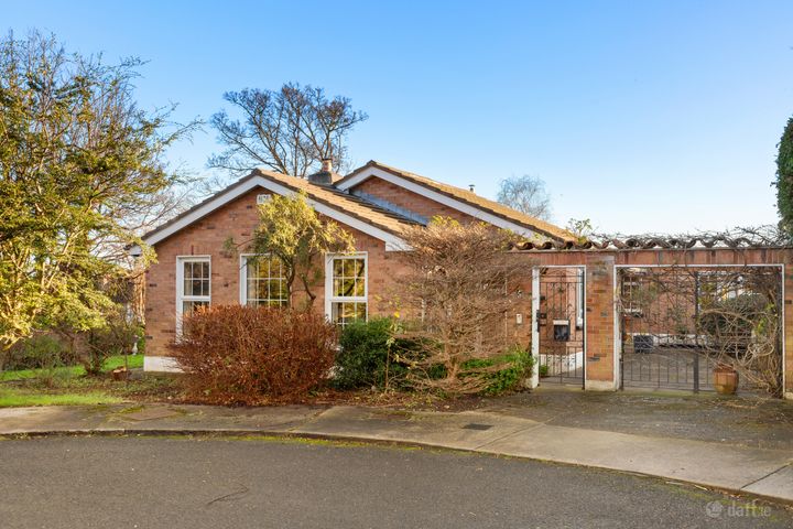 5 Cluain Mhuire, Glenageary Rd Upper, Dun Laoghaire, Dublin