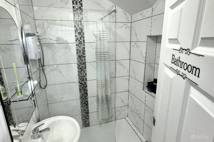 Pollerton Road, Carlow Town, Co. Carlow