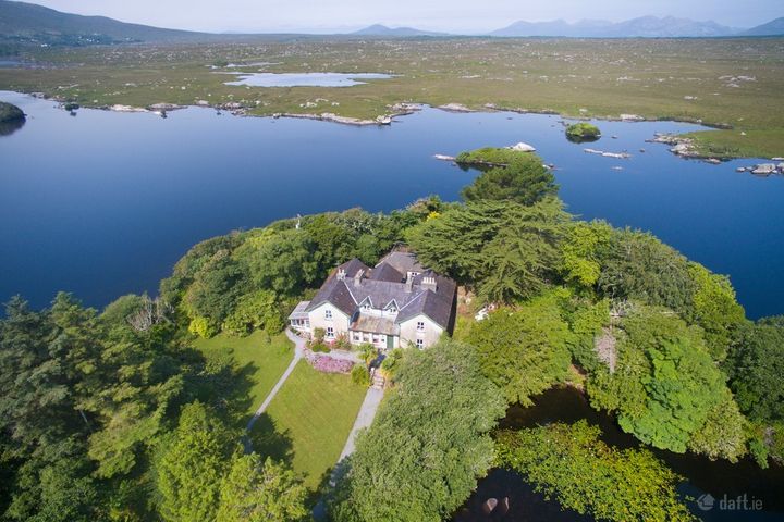 The Inverbeg Estate, Rosmuc, Co. Galway