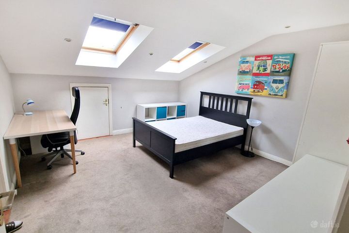 Old Bawn Road, Tallaght, Dublin 24