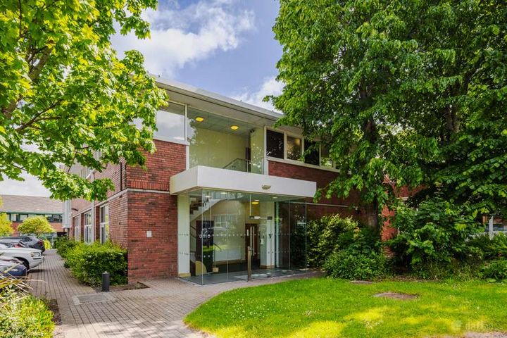 4A & 4B, Sandyford Business Centre, Burton Hall Road, Dublin 18