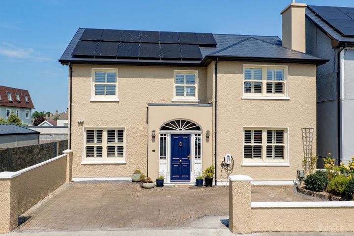 15 Monksfield, Salthill, Galway, H91T2CP