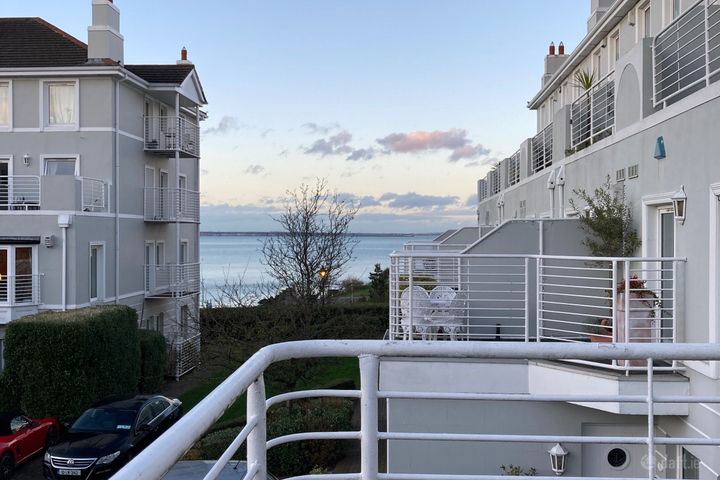 Salthill Apartments, Seapoint Monkstown, Monkstown, Co. Dublin