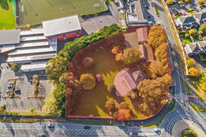 Scholarstown House, Scholarstown Rd, Templeogue Dublin 16, Dublin 16, Dublin