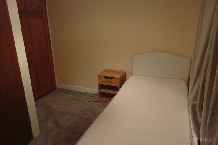 Castlewarden, Kill, Naas, Co. Kildare, Straffan, Co. Kildare