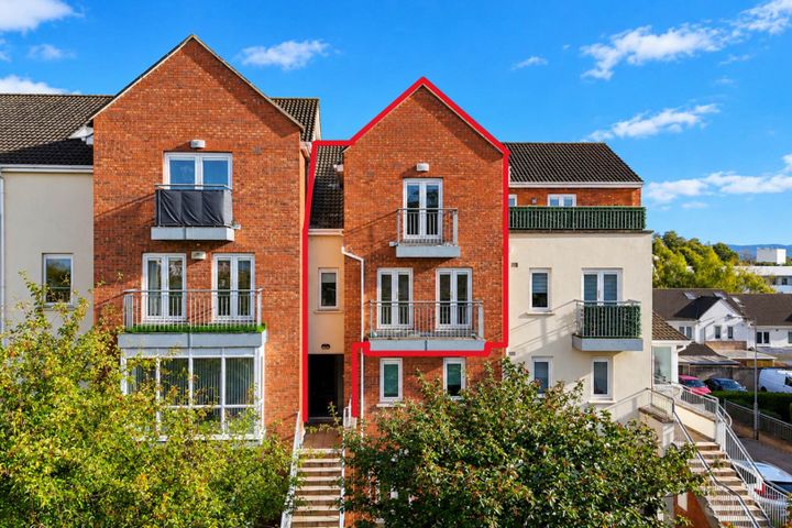 32 Garnish Square, Blanchardstown, Dublin 15, Co. Dublin, D15HW01