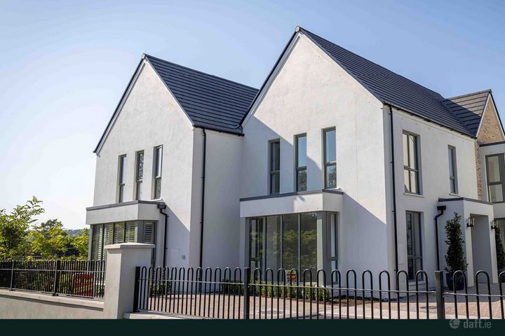 Water Rock Manor, Midleton, Co. Cork