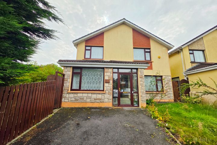 207 Castlelawn Heights, Headford Road, Terryland, Co. Galway