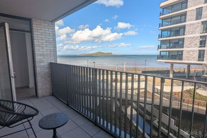 Double Room + Private Bathroom | Claremont, Howth | A-Rated | Sea Views, Howth, Dublin 13