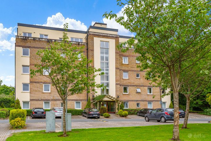 Penthouse, 118 Galloping Green, Stillorgan Road, Blackrock, Co. Dublin, A94HY77