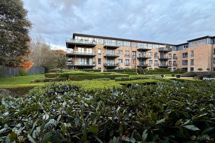 Bushy Park House, Terenure, Dublin 6W