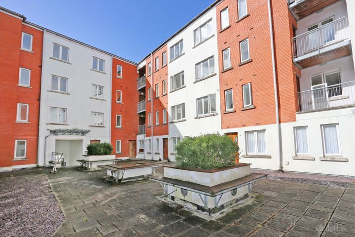 Apartment 312, Abbey River Court, Sheep Street, Limerick City Centre, V94XY45 - Photo 3