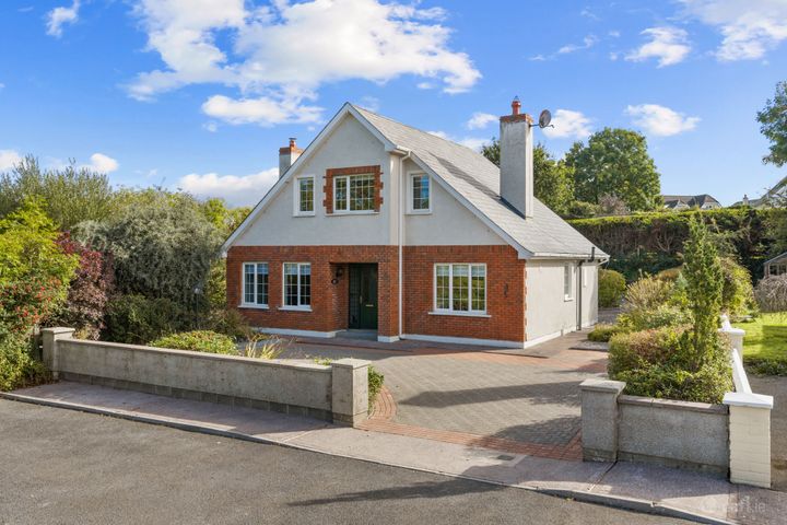 11A Castle Grove, St. Josephs Road, Mallow, Co. Cork, P51 AXT9