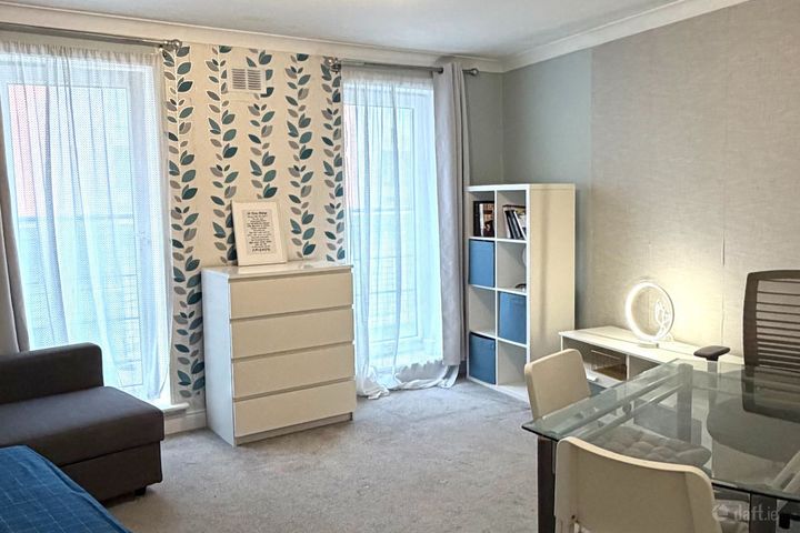 Apartment 95, Newmarket Square, Ward'S Hill, Christchurch, Dublin 8