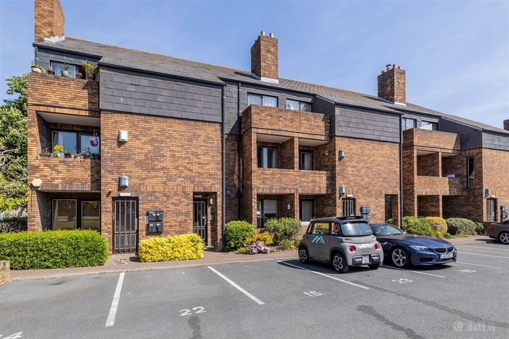Apartment 23, Bellevue Court, Dornden Park, Booterstown, Merrion, Dublin 4