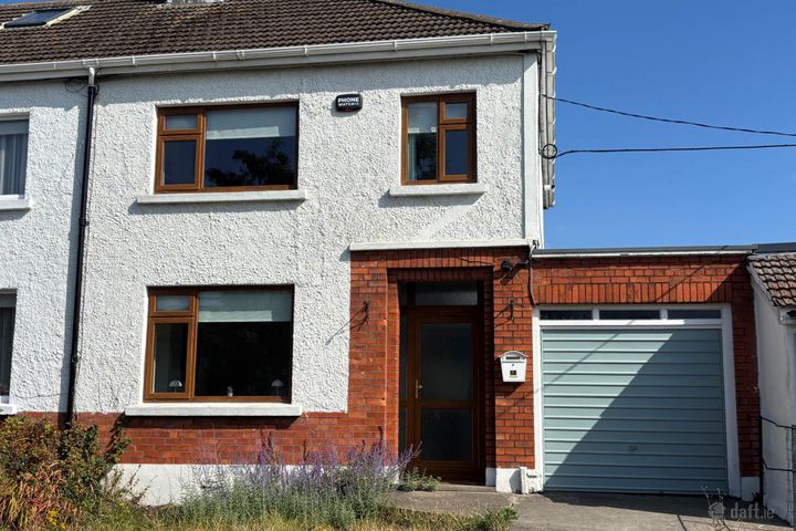 63 Seapark Drive, Clontarf, Dublin 3