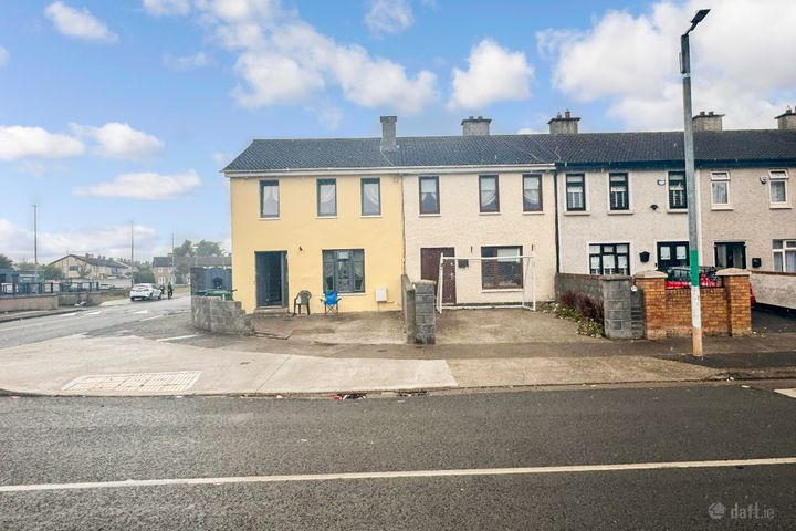1 and 1A Shancastle Close, Clondalkin, Dublin 22, D22K3C5