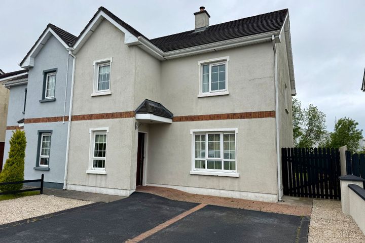 10 Esker Pines, Ballyhaunis, Ballyhaunis, Co. Mayo, F35HR63