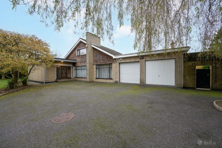 Brackenwood, Hilton, Model Farm Rd, Cork