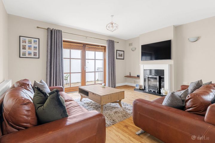 3 Kilbeelin View, Athgarvin Rd, Newbridge, Kildare