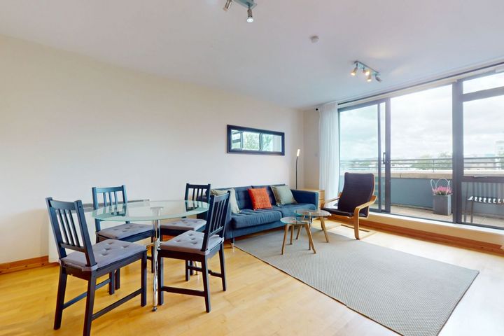 Apartment at Block 2, Parkgate Place, Dublin 8